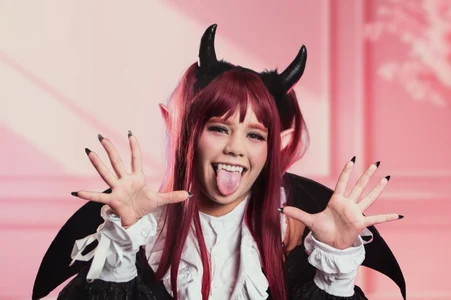 mia_foxxxxx HAPPY HOLLOWEEN 🦇🎃 slika