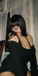 Your-Daily-Sin Public Foto 4