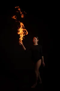 EllaeternityのIm fireの 5枚の写真