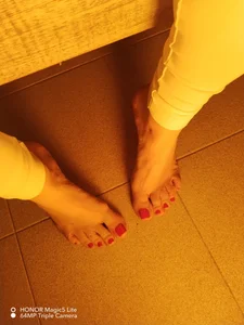 feetandcock85's photo
