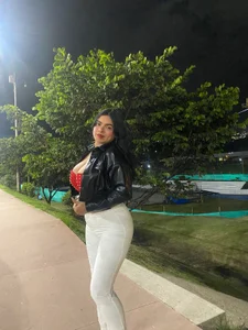 Ambar85 Happy new year♥ صورة واحدة|Ambar85 Happy new year♥ صورتان|Ambar85 Happy new year♥  6 صور|Ambar85 Happy new year♥  6 صورة