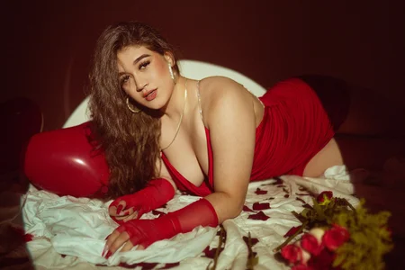 Ariannaa_Suarez1 Red ❤️🧨 Pic