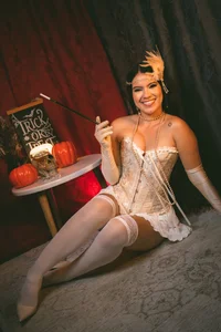 Anny-Cute Halloween has arrived Pic 2