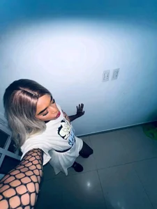 Nashla_D_- Public slika 5