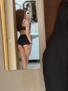 M31issa_Cherry Public Foto 2