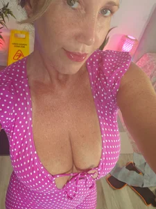 Angel_dam_milf's Love me Sex Photo 1