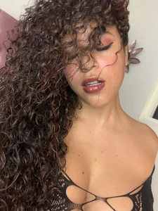 Lilybrunette_ XOXO Poză 8