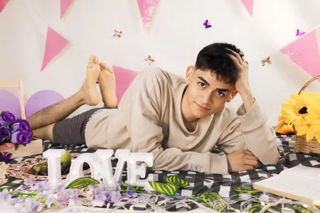 Yef_Thin my picnic day Pic 5