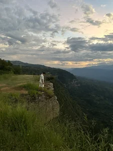 Liam_walk_ Public Foto 8