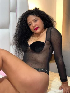 Public de SaraWatsonn  5 Imagens