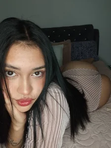 2025 de Cherrykathex  6 Imagens