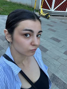 VivienOstrye Public Poză 3