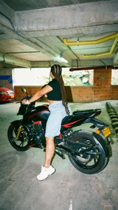 _Zahara_ ✨❤️ motorcycle ✨❤️ Foto