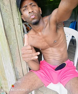 x_Jeiron_20BigCock_x Hi love Pic 3