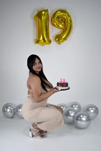 Anie_johnson My birthday 🥳 Pic 4