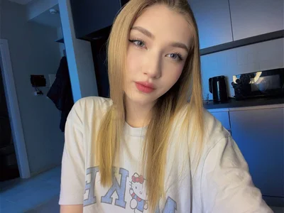 AveryBerkson good mood รูป  7