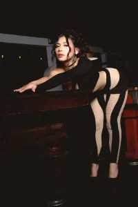 EllieMitchell Want to play? Pic 3