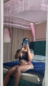 julietunderwoood Public Hình 5