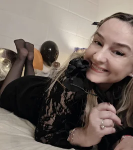 1SweetninaのHalloween 2025の枚の写真