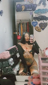 KittyMagic's XXX Nude Photo 4