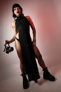 🖤🔴 Shadows and Gazes 🖤🔴 de Raven_Witch_  6 Imagens