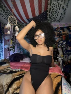 lifeoftt_19xx 🖤✨  3টি ছবি