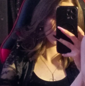 Nika_SweetHoney alt style 🖤 Pic 2
