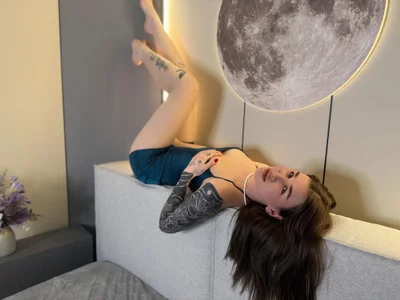 Hana_Watt 𝚃𝚎𝚗𝚍𝚎𝚛𝚗𝚎𝚜𝚜 𝚊𝚗𝚍 𝙶𝚛𝚊𝚌𝚎 𝚒𝚗 𝙴𝚟𝚎𝚛𝚢 𝙼𝚘𝚟𝚎𝚖𝚎𝚗𝚝 Pic 6