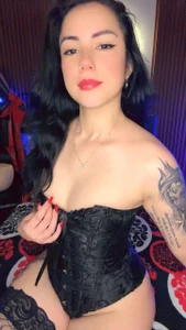 AnneSquirtty's XXX Nude Photo 5