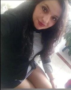 KENDRA-HONEYPublic Bild