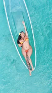 Nicolemorelli2 Too Hot For The Ocean🌊 Pic 3