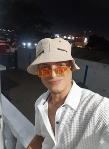 luis_hall Noche de piscina صورة واحدة|luis_hall Noche de piscina صورتان|luis_hall Noche de piscina  صور|luis_hall Noche de piscina  صورة