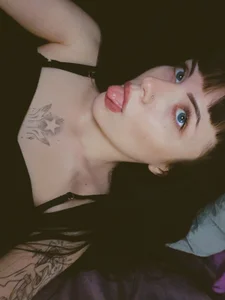 astra_riftのquiet mischiefの 2枚の写真