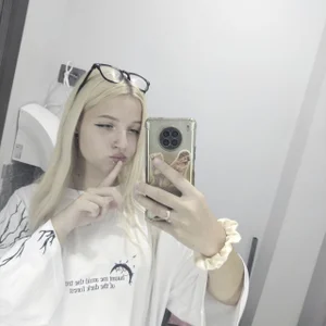 Zdjęcia Velvet-Lun Public: 