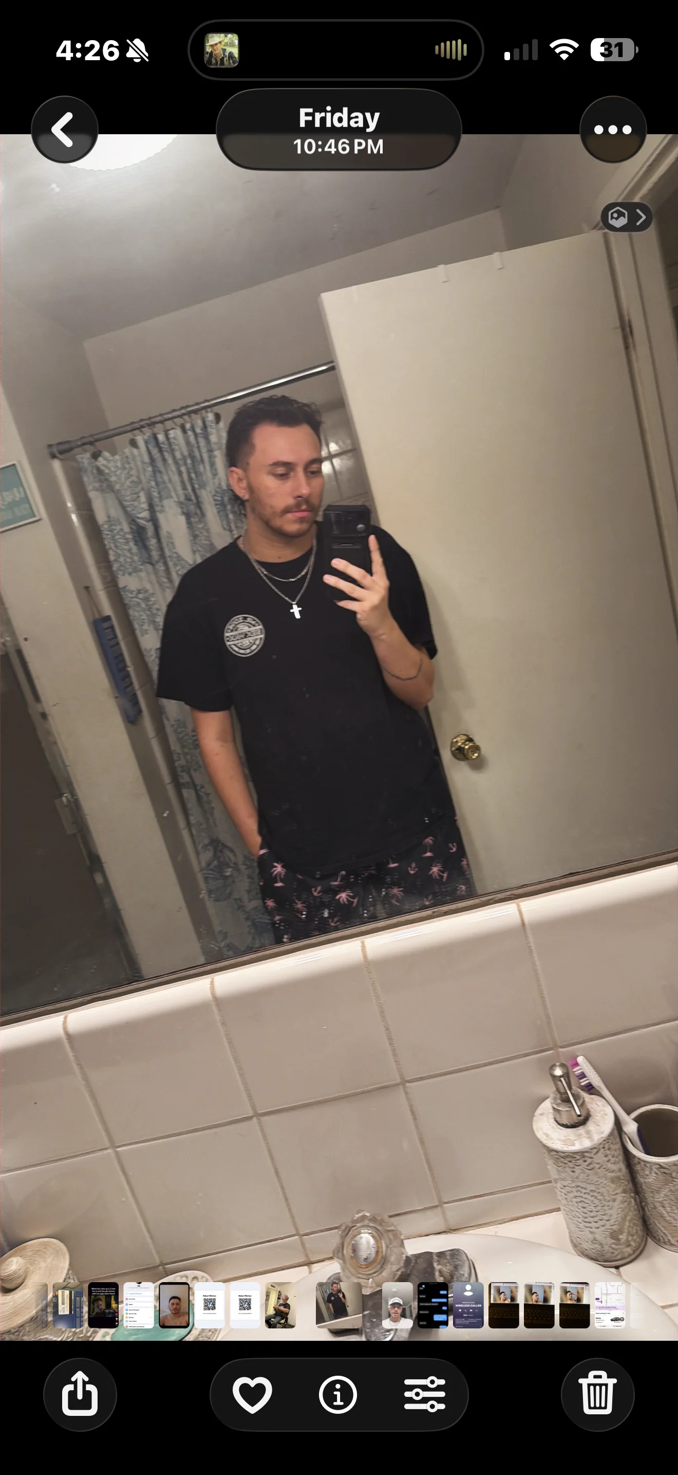 TallHungandCloudy69 Public Hình