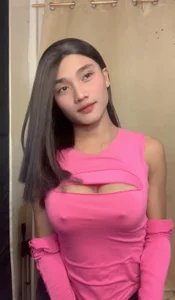 Zdjęcia Petite_HugeCock Public:  4