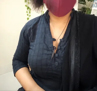 Cute_Ishita103 Hy everyone join my live Fotka