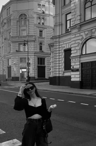 Hubba_Bubbaaa capital vibes Pic 2