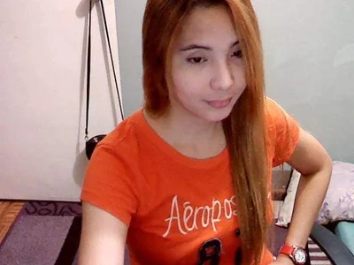 ur_ladyboy_fantasy Public Pic 4