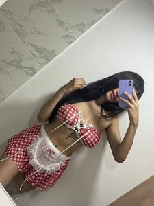 caitlyn_beell Public - {count, plural, one {תמונה אחת} two {שתי תמונות} many {# תמונות} other {# תמונות}}