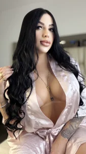 ALISSON_FOXXX1 Estoy peligrosamente bonita… y un poquito traviesa. 😏🔥 Foto 5