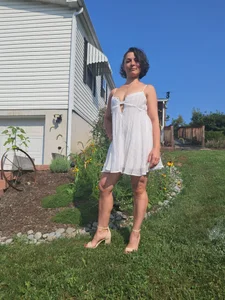 linda_cabal Me  2টি ছবি