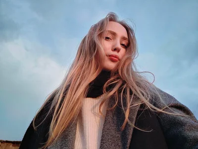 SoniaScott sexy posture Immagine 