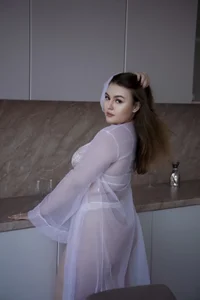 Mia__Peach Elegant Tenderness Pic 3