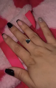 Eva_Macalliter uñas de las manos naturales Pic 3