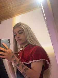 💋💋 od chloe_ember  snímek