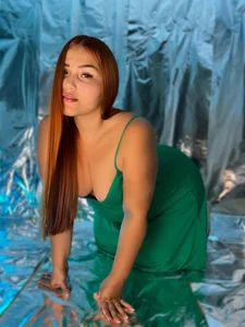 LeahxBarker I wish you a nice end of the year Pic 8