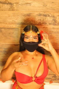 🌹Your Indian on Valentine's Day🌹 od Iniya_Parul  2 snímek