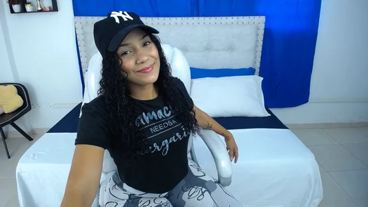 Chiqui_milk_ sexy latin Pic 2