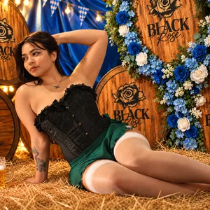KimDevinne Oktoberfest Celebration🍺 Billede 5